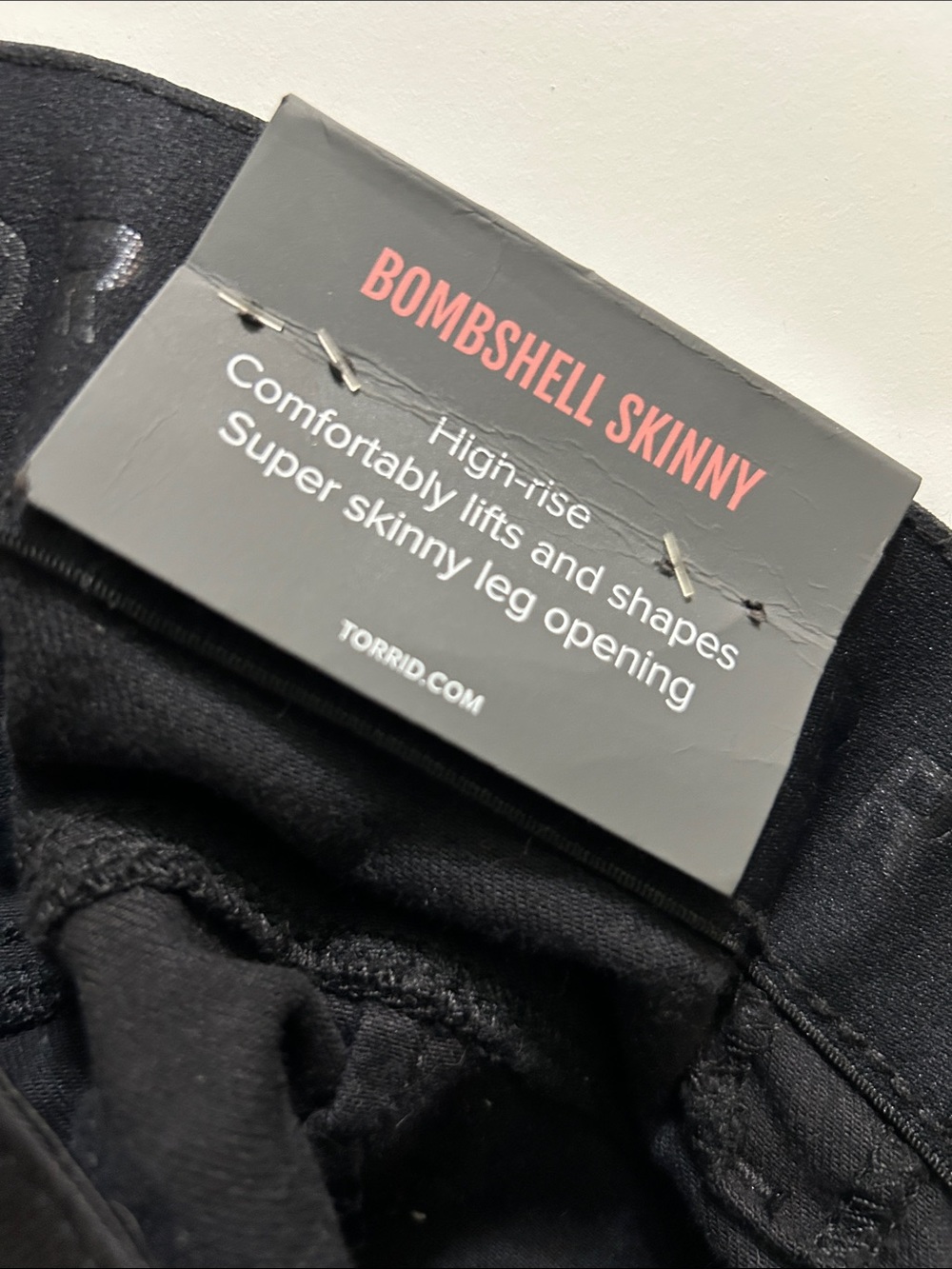 BNWT Torrid Bombshell High-Rise Skinny Jean Black make an offer!! - Picture 10 of 10